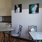 Artemide Rent Bedrooms Vendégház 4*