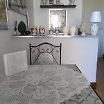 Artemide Rent Bedrooms Vendégház 4*