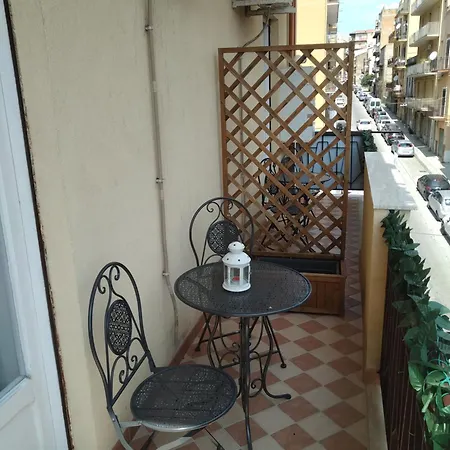 Maison d'hôtes Artemide Rent Bedrooms 4*