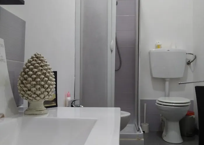 בית הארחה Artemide Rent Bedrooms 4*