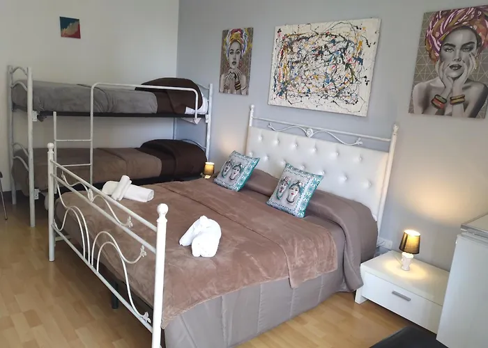 Artemide Rent Bedrooms Penzion 4*